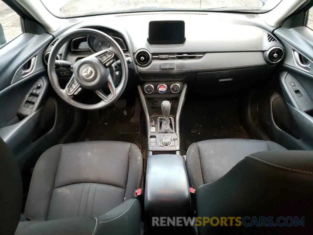 8 fotografías del automóvil dañado JM1DKFB71K1450746 MAZDA CX-3 2019