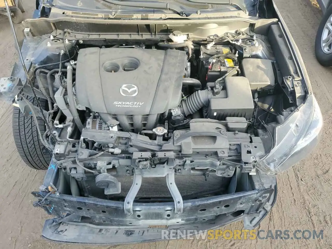12 fotografías del automóvil dañado JM1DKFB71K1454599 MAZDA CX-3 2019