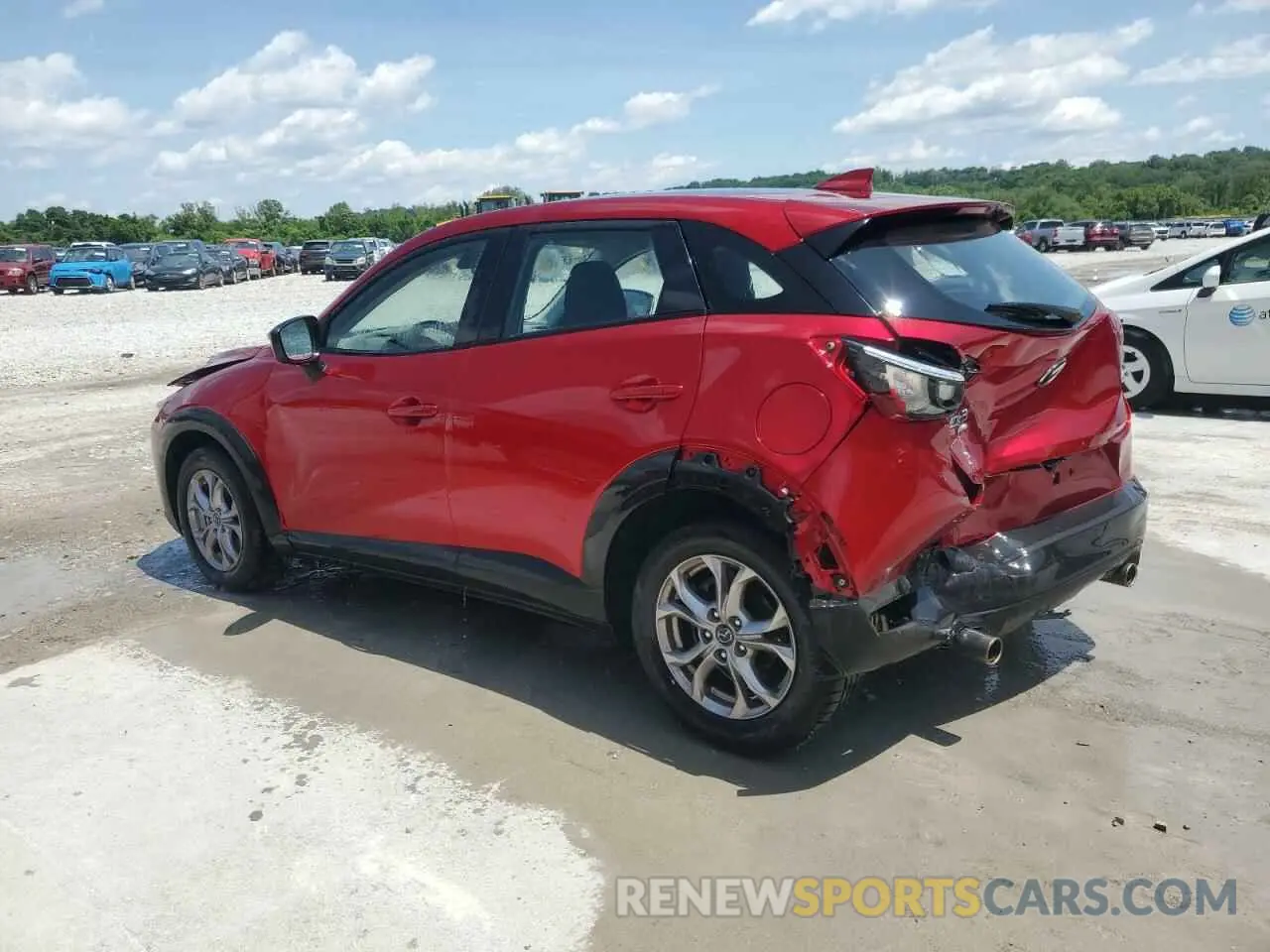 2 fotografías del automóvil dañado JM1DKFB72K1453767 MAZDA CX-3 2019