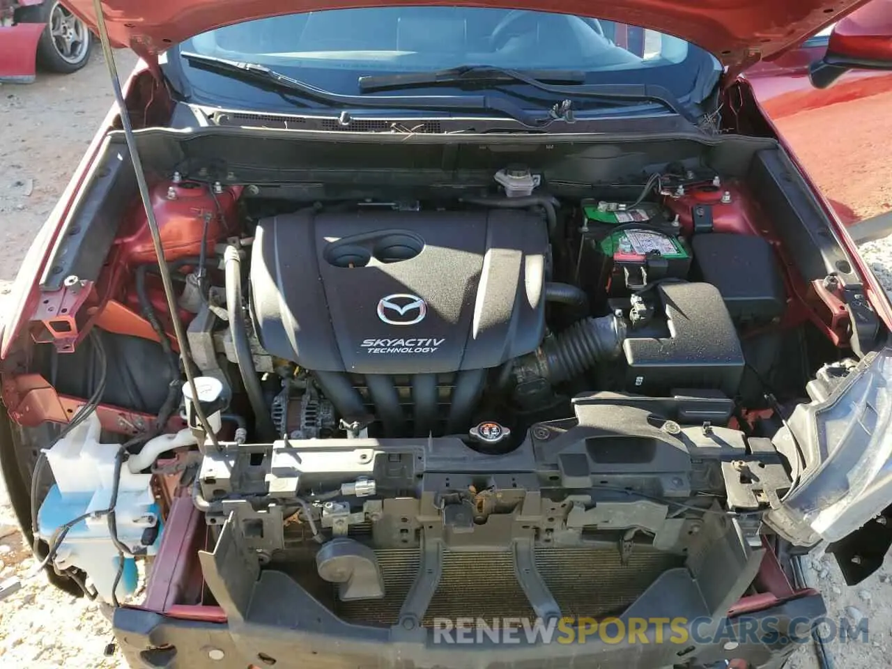 11 fotografías del automóvil dañado JM1DKFB73K0411887 MAZDA CX-3 2019