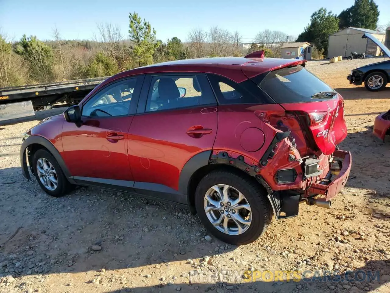 2 fotografías del automóvil dañado JM1DKFB73K0411887 MAZDA CX-3 2019