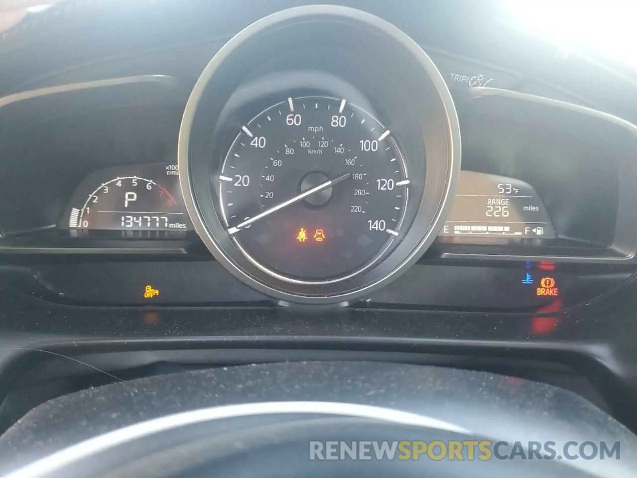 9 fotografías del automóvil dañado JM1DKFB73K0411887 MAZDA CX-3 2019