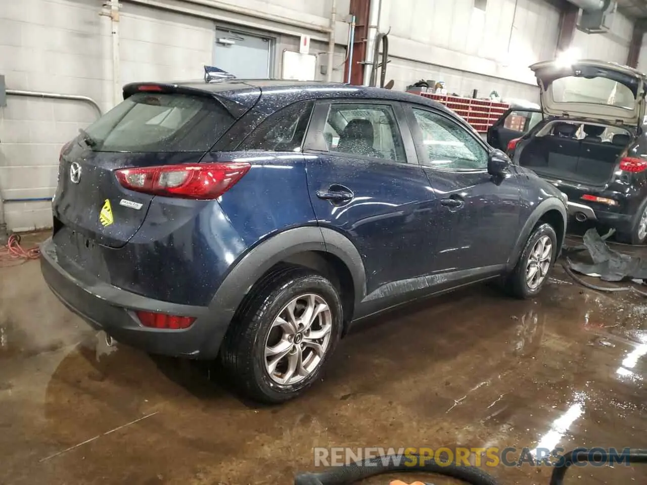 3 fotografías del automóvil dañado JM1DKFB73K1459979 MAZDA CX-3 2019
