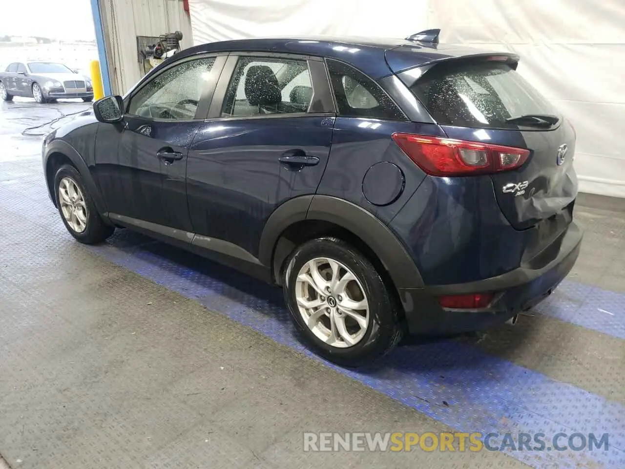 2 fotografías del automóvil dañado JM1DKFB74K0445823 MAZDA CX-3 2019