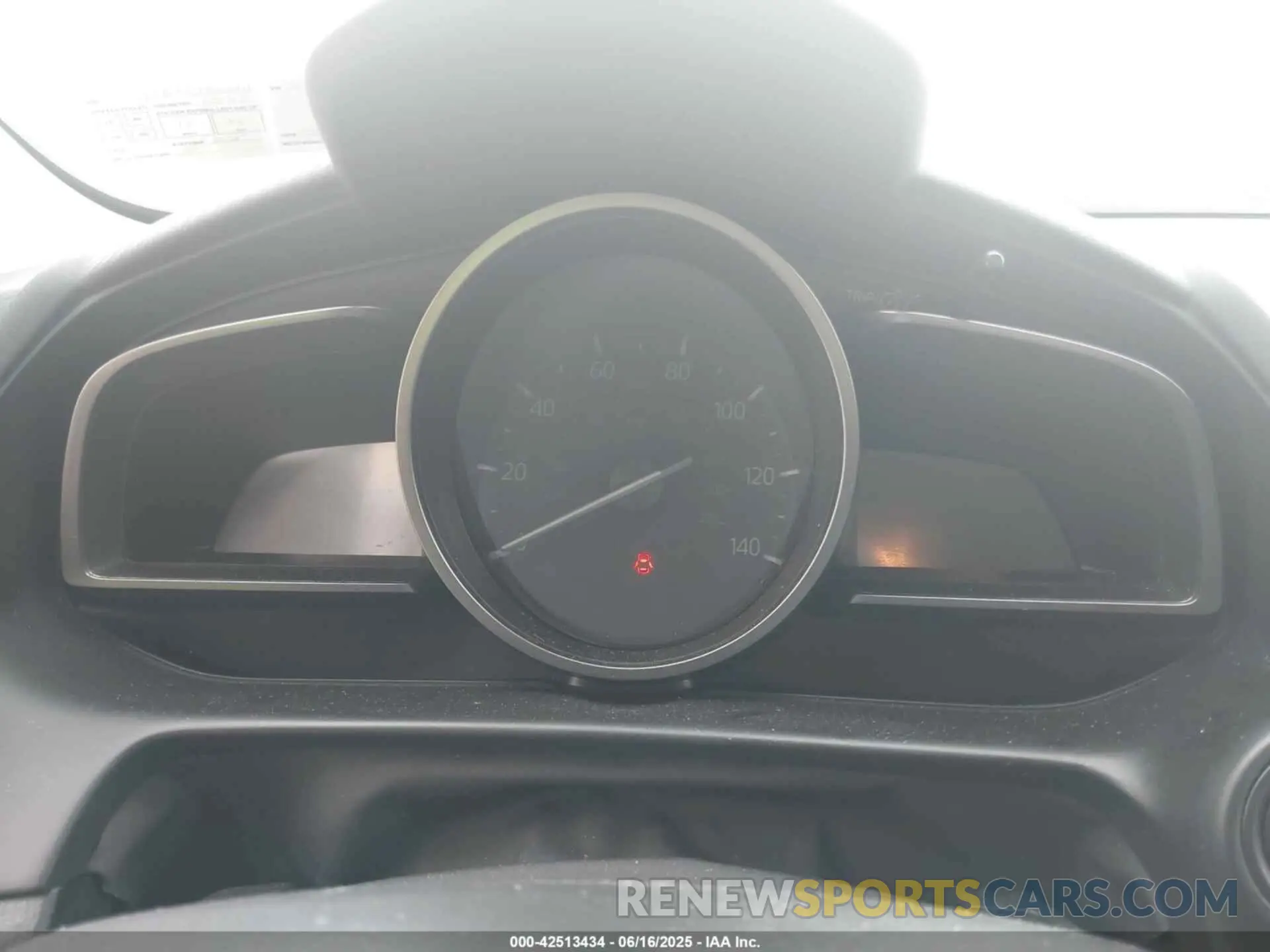 7 fotografías del automóvil dañado JM1DKFB74K1460042 MAZDA CX-3 2019