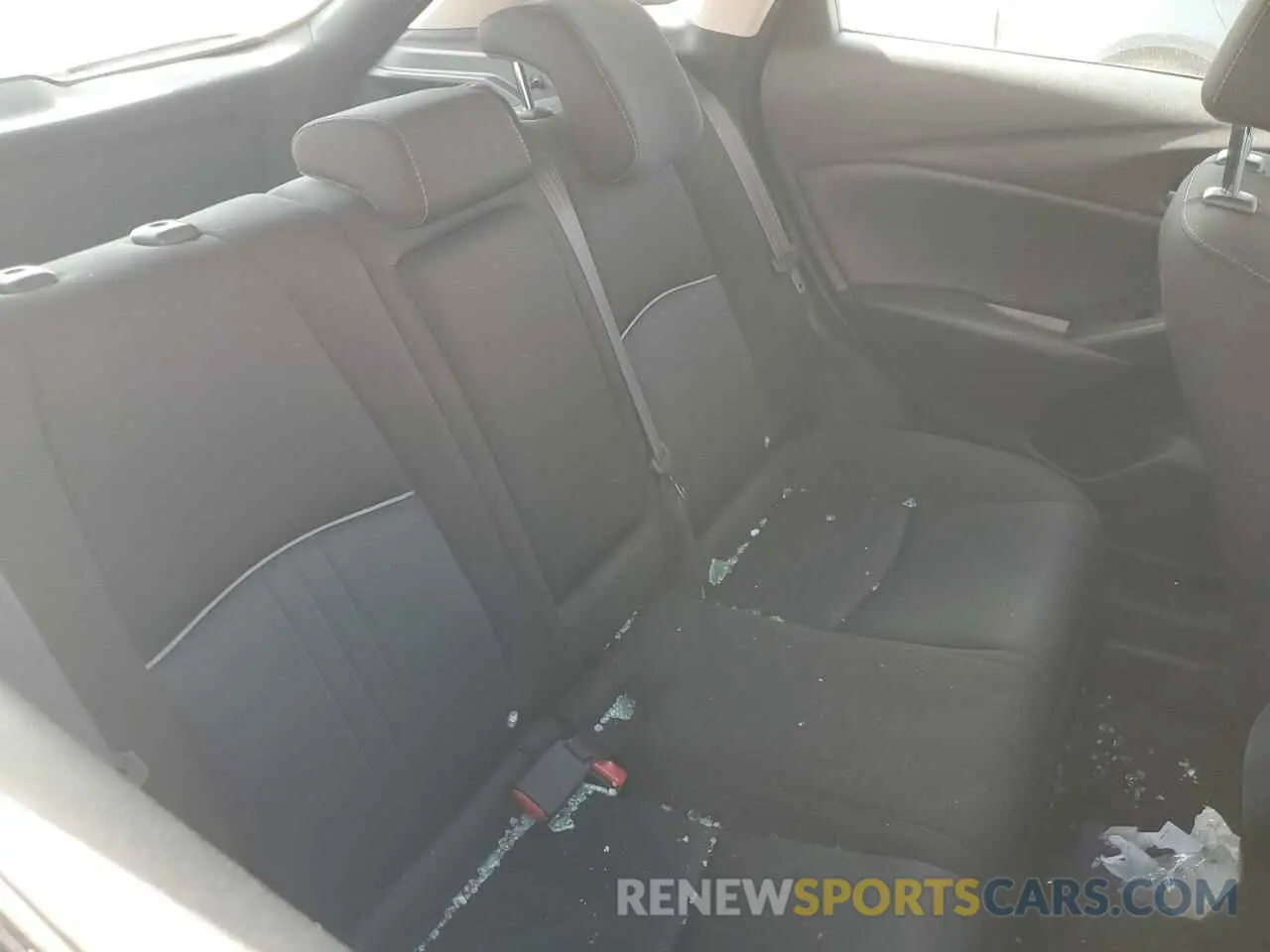 11 fotografías del automóvil dañado JM1DKFB78K0453777 MAZDA CX-3 2019