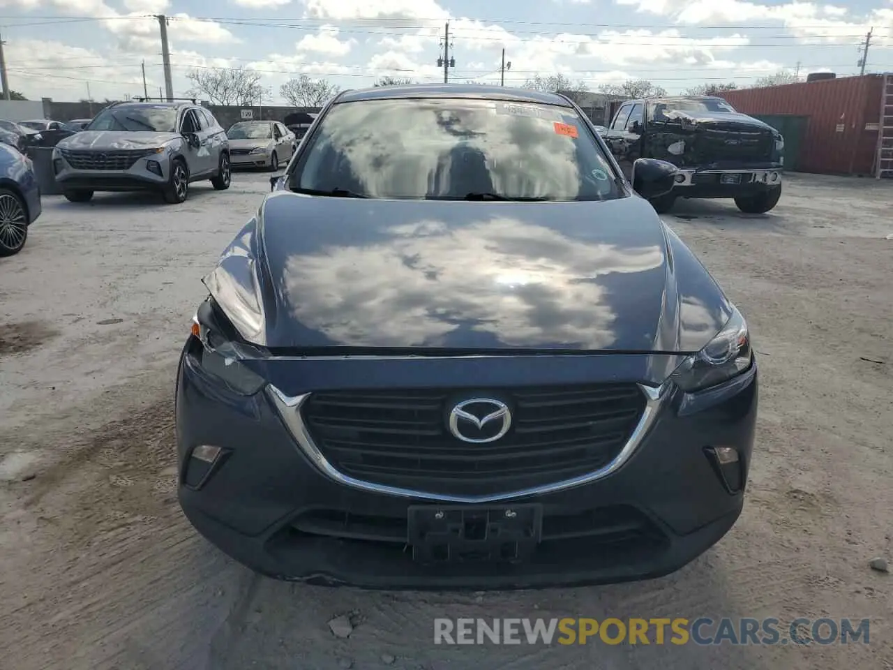 5 fotografías del automóvil dañado JM1DKFB78K0453777 MAZDA CX-3 2019