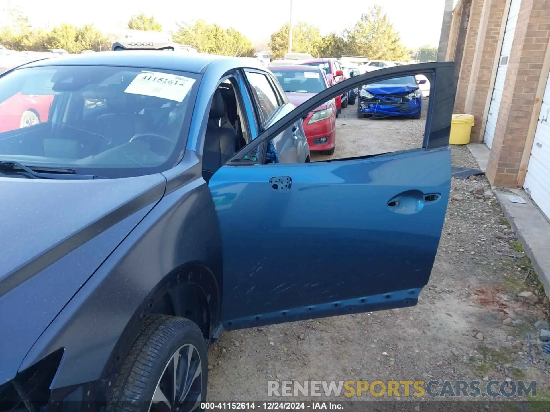 19 fotografías del automóvil dañado JM1DKFC71K0427777 MAZDA CX-3 2019