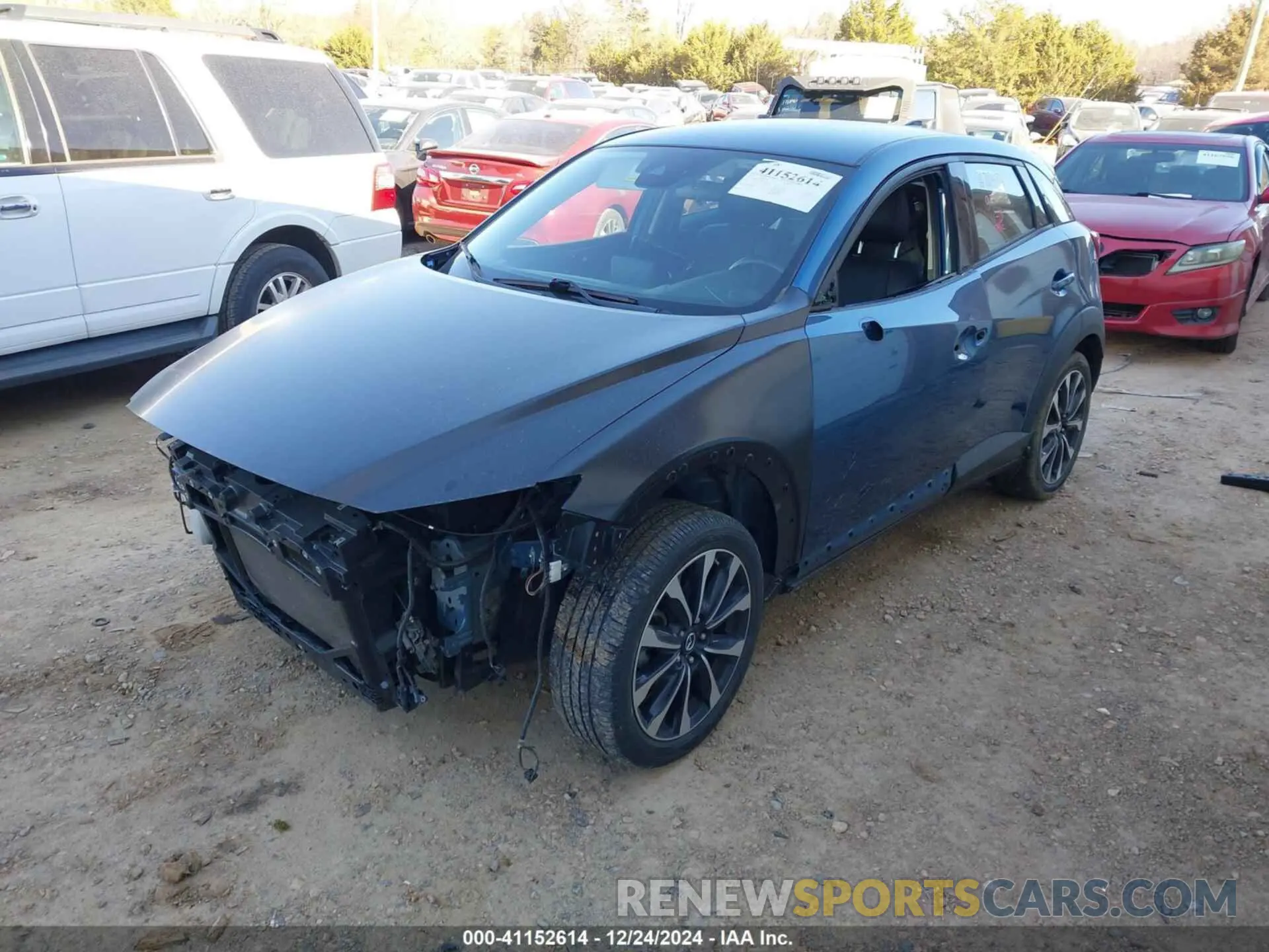 2 fotografías del automóvil dañado JM1DKFC71K0427777 MAZDA CX-3 2019