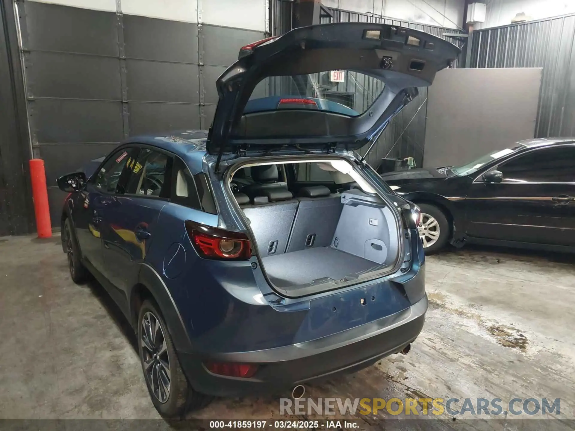 3 fotografías del automóvil dañado JM1DKFC71K1419978 MAZDA CX-3 2019