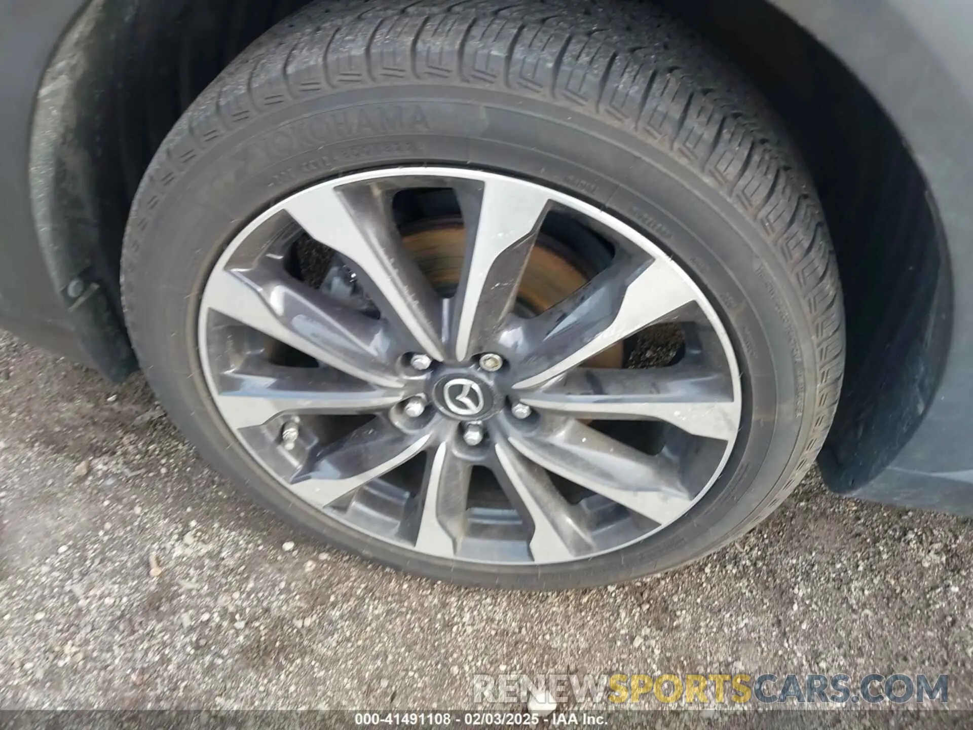 12 fotografías del automóvil dañado JM1DKFC77K0412183 MAZDA CX-3 2019
