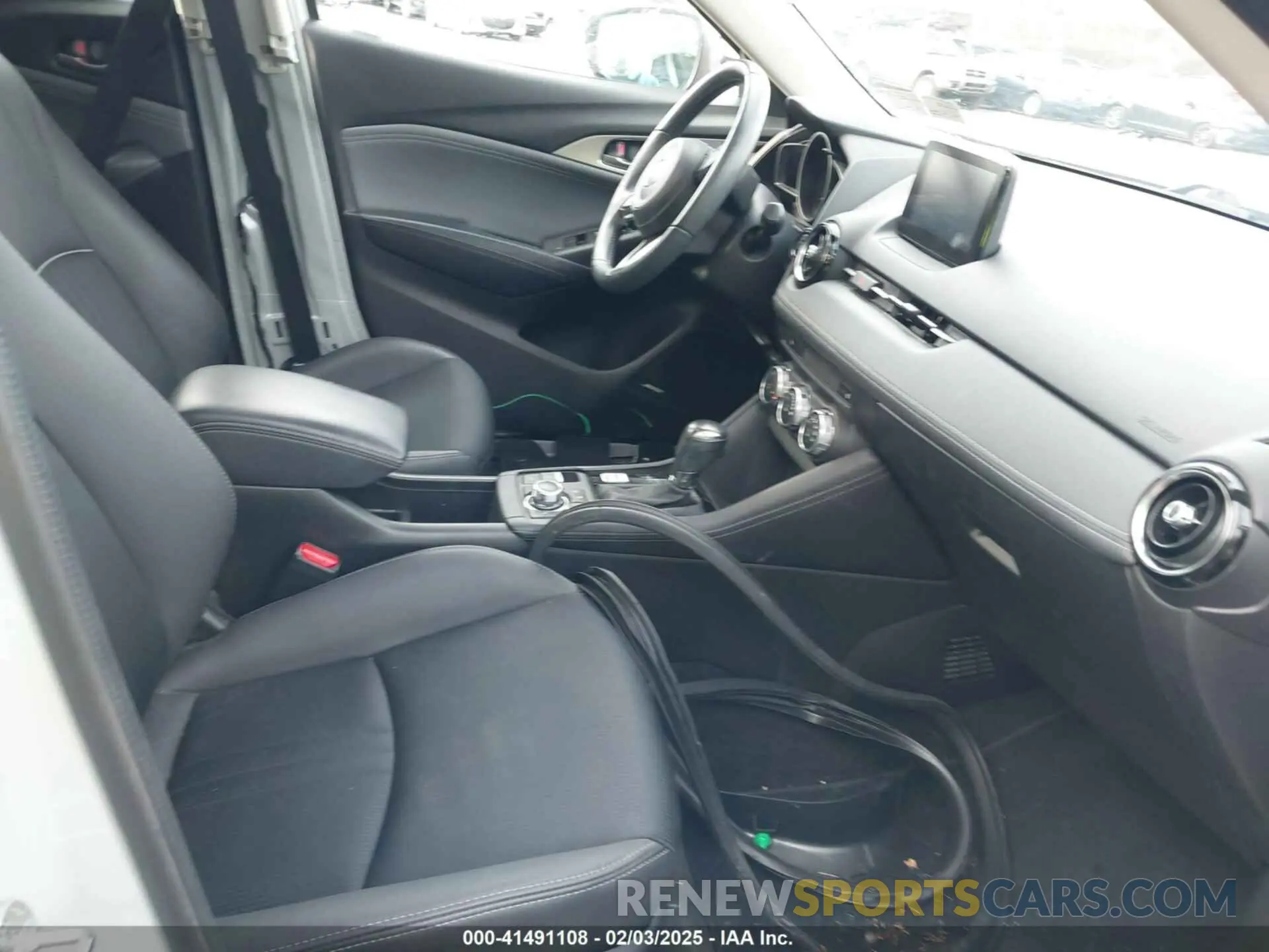 5 fotografías del automóvil dañado JM1DKFC77K0412183 MAZDA CX-3 2019