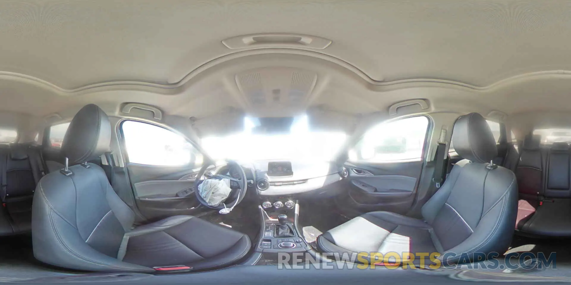 14 fotografías del automóvil dañado JM1DKFC77K0449587 MAZDA CX-3 2019