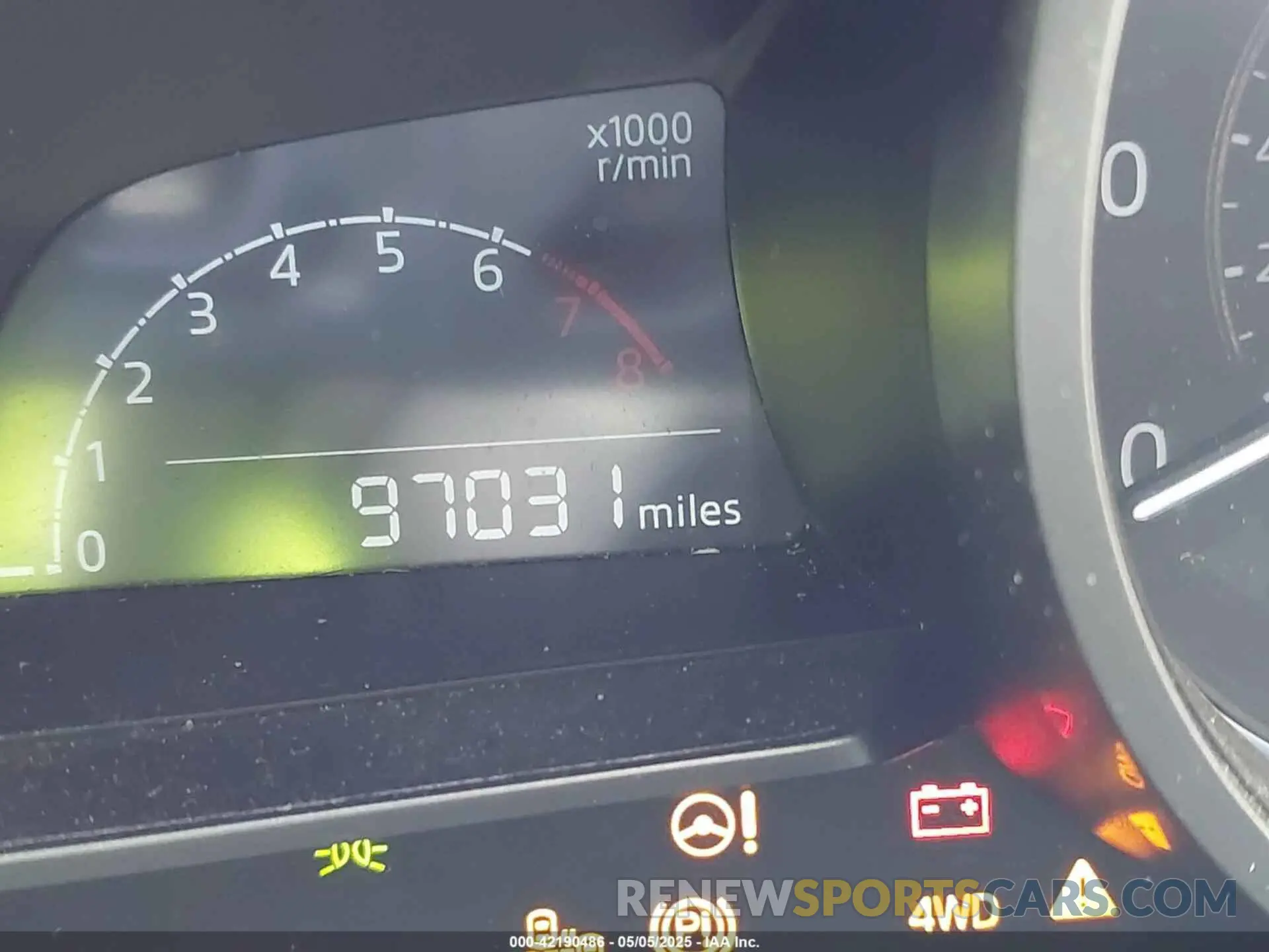 14 fotografías del automóvil dañado JM1DKFC78K0403122 MAZDA CX-3 2019