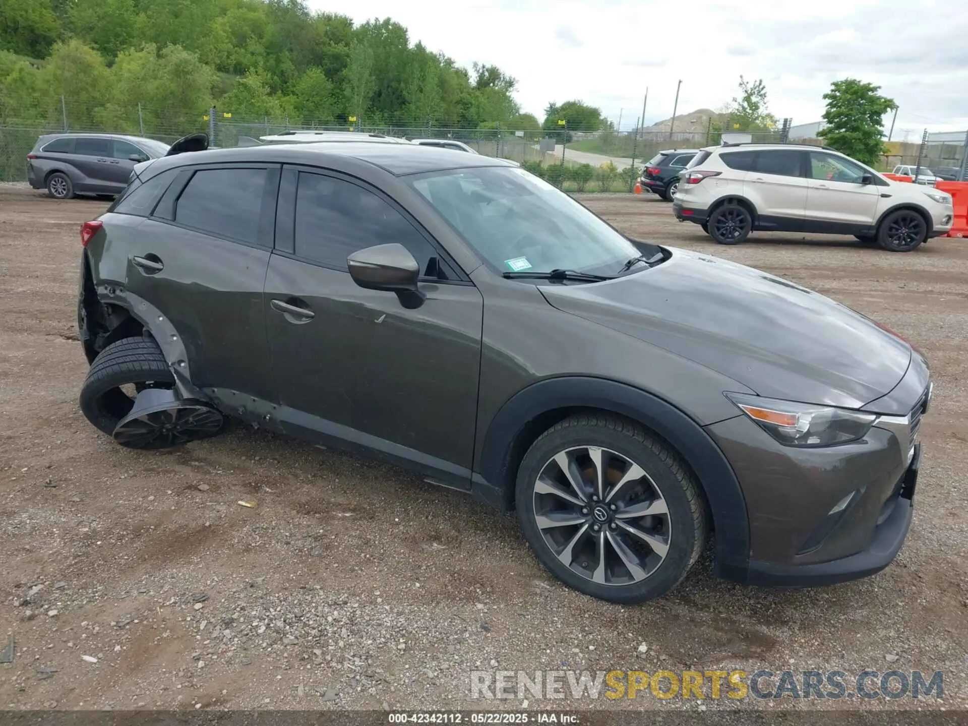 1 fotografías del automóvil dañado JM1DKFC7XK0408029 MAZDA CX-3 2019