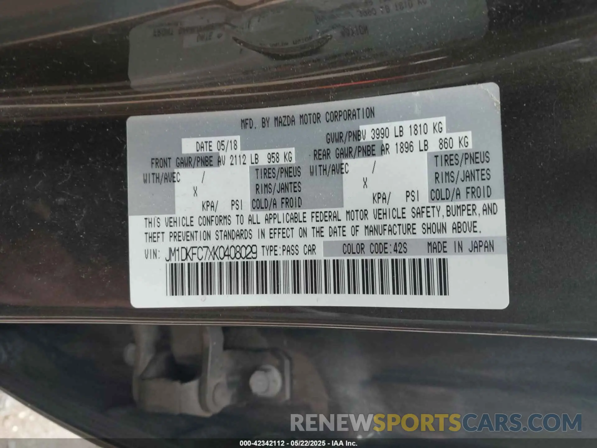 9 fotografías del automóvil dañado JM1DKFC7XK0408029 MAZDA CX-3 2019