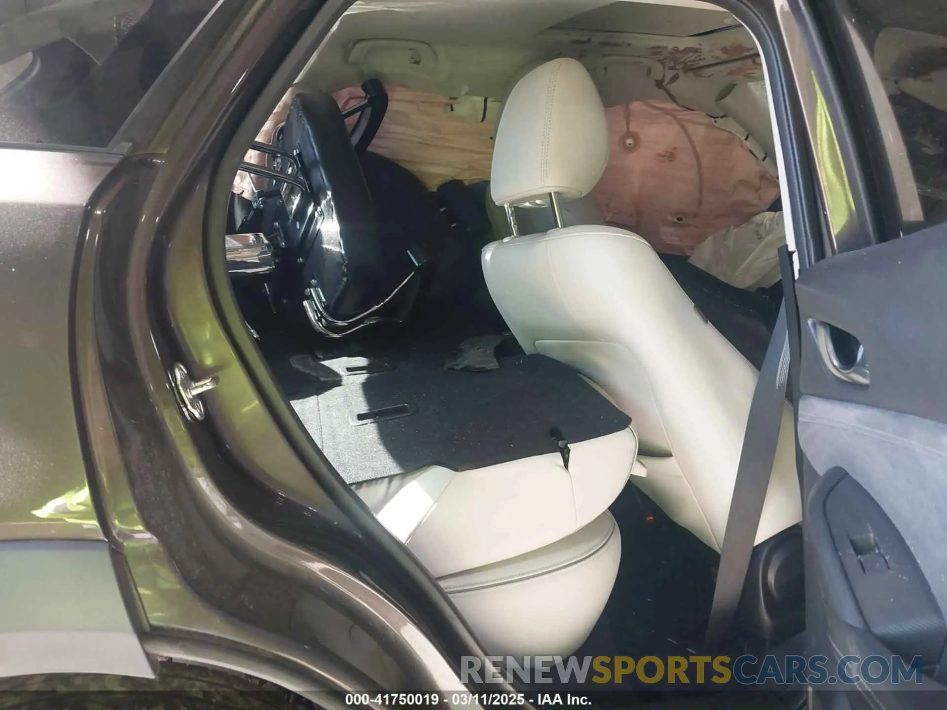 8 fotografías del automóvil dañado JM1DKFD71K0415739 MAZDA CX-3 2019