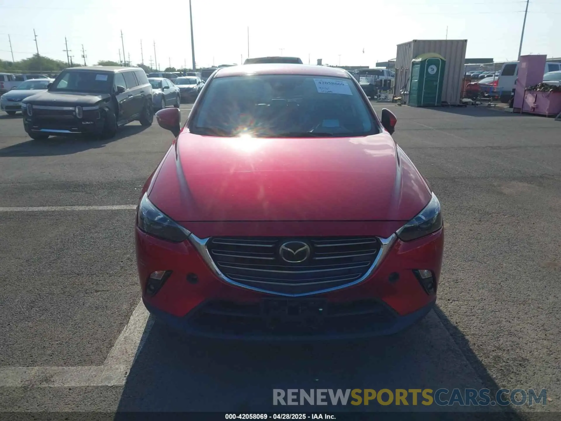 12 fotografías del automóvil dañado JM1DKFD71K0427650 MAZDA CX-3 2019