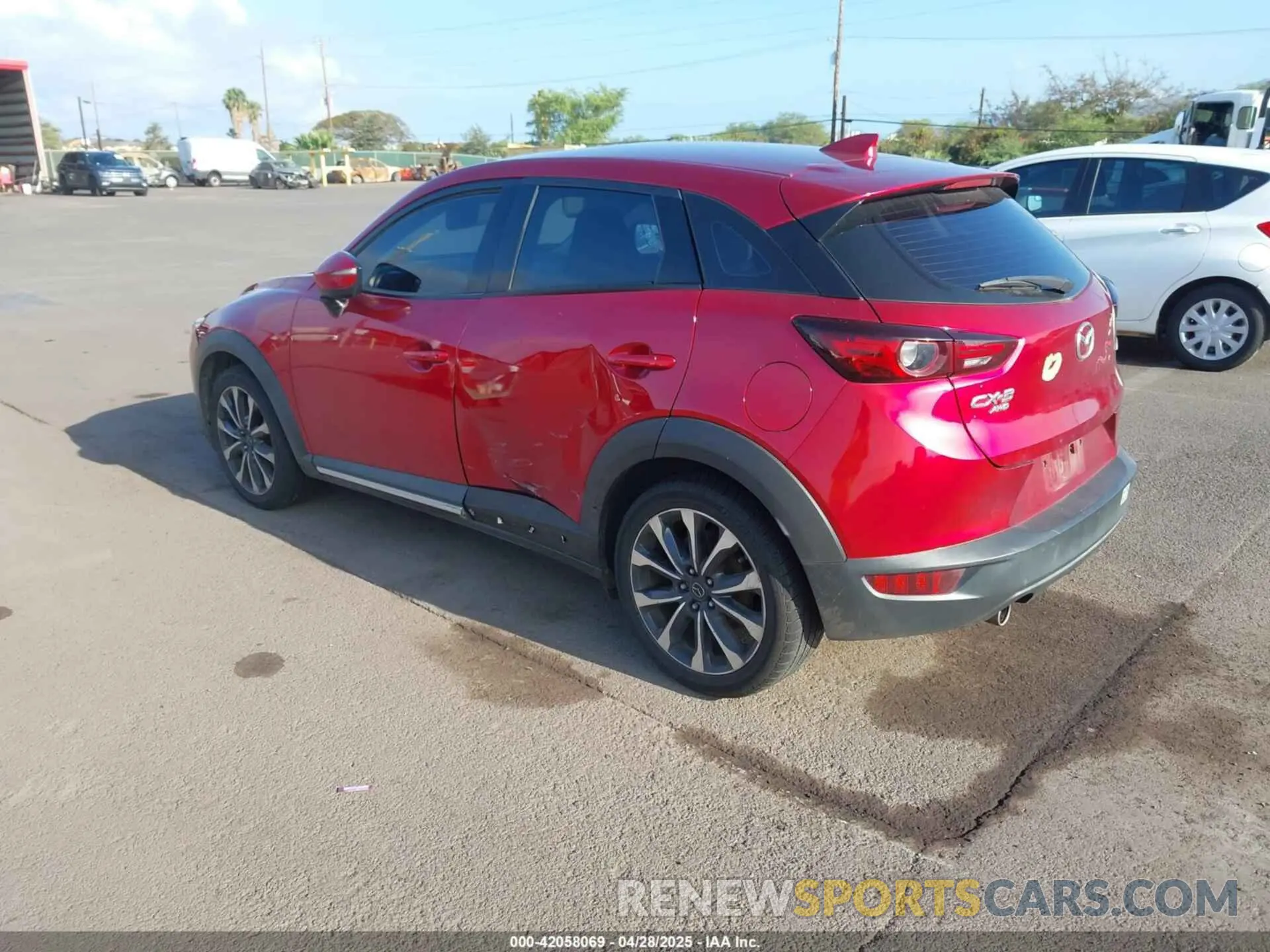 3 fotografías del automóvil dañado JM1DKFD71K0427650 MAZDA CX-3 2019