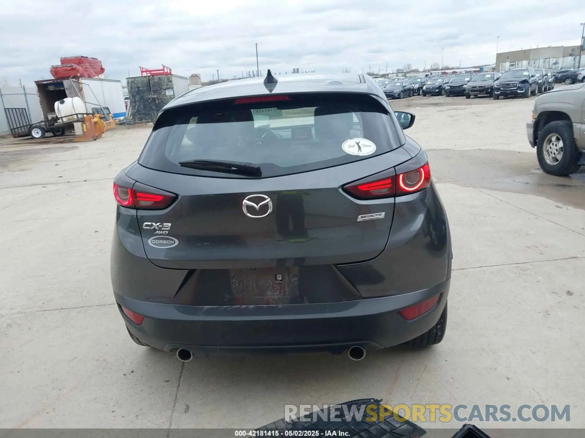 17 fotografías del automóvil dañado JM1DKFD72K0450239 MAZDA CX-3 2019