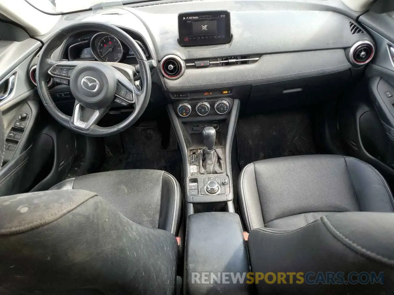8 fotografías del automóvil dañado JM1DKFD76K0426459 MAZDA CX-3 2019