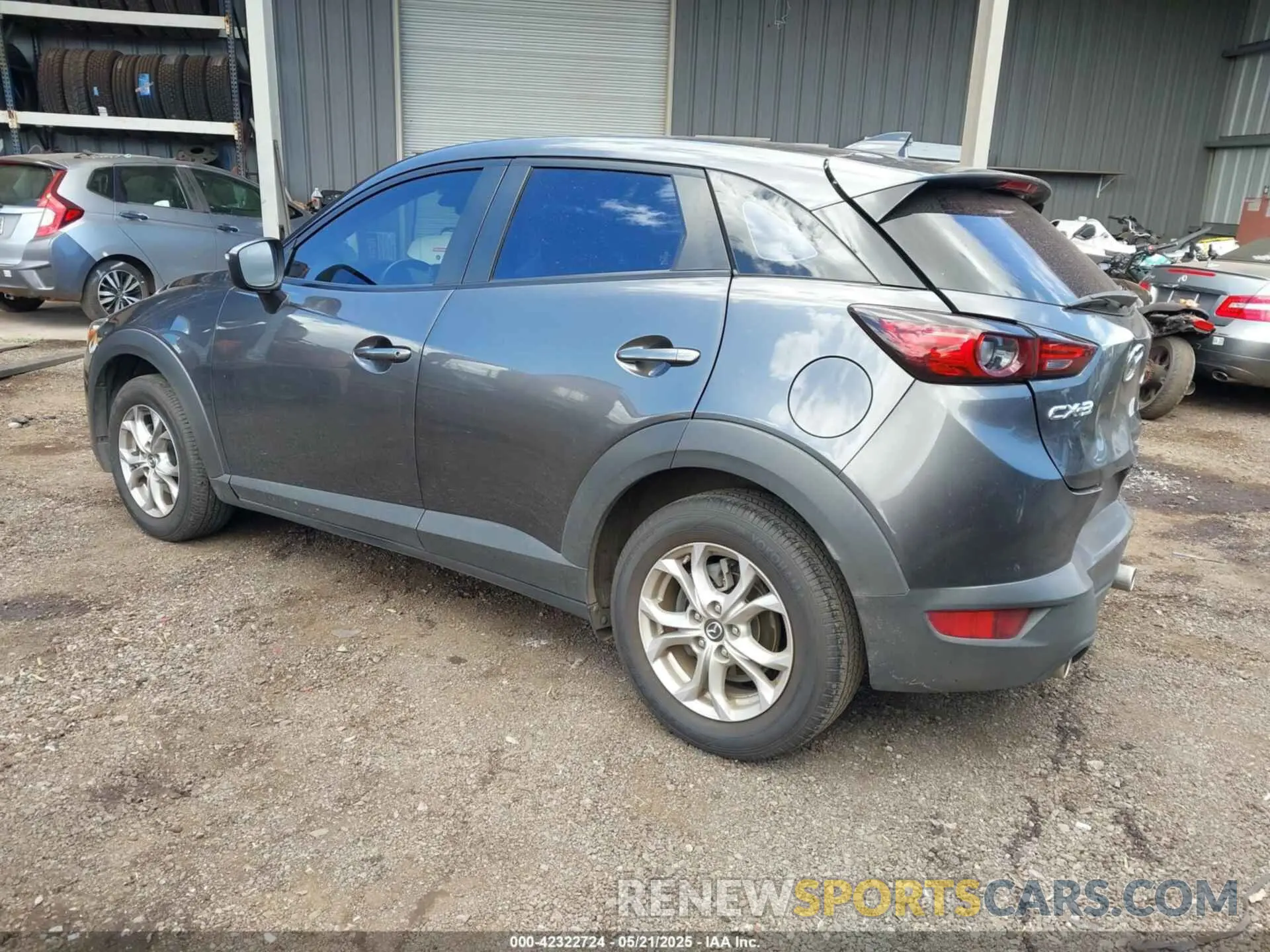 3 fotografías del automóvil dañado JM1DKDB78L1469686 MAZDA CX-3 2020