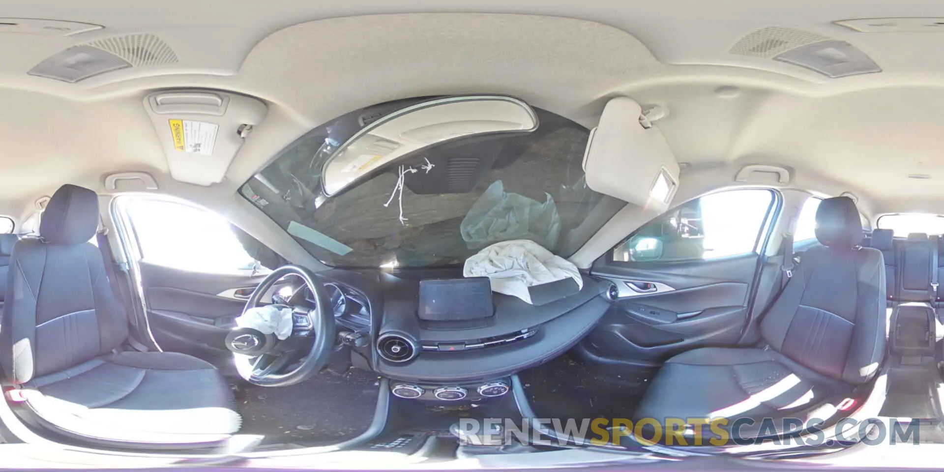 13 fotografías del automóvil dañado JM1DKDB79L1474363 MAZDA CX-3 2020