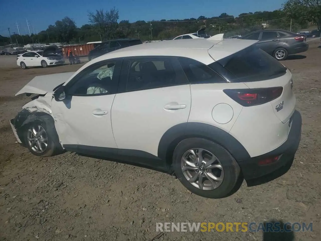 2 fotografías del automóvil dañado JM1DKDB79L1474363 MAZDA CX-3 2020