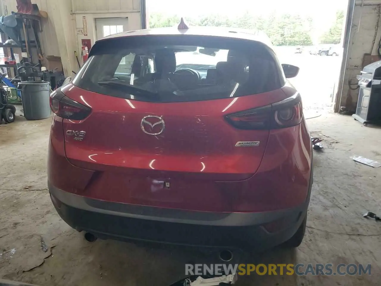 6 fotografías del automóvil dañado JM1DKFB73L1467405 MAZDA CX-3 2020
