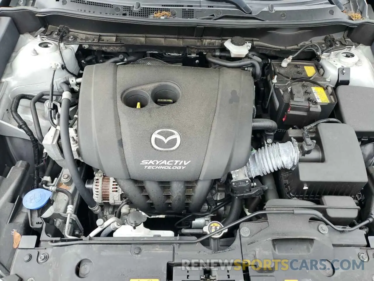 11 fotografías del automóvil dañado JM1DKFB75L1474078 MAZDA CX-3 2020