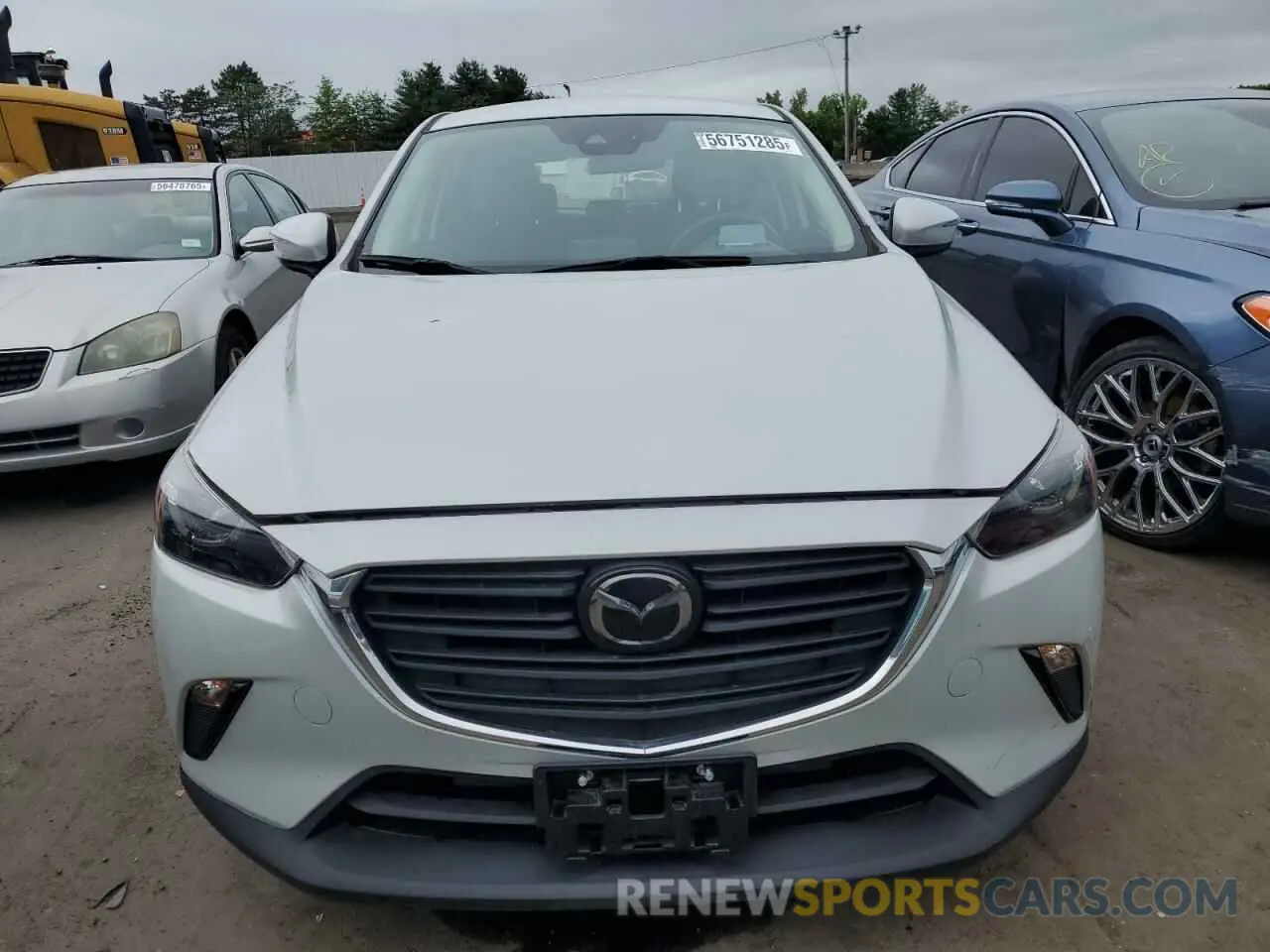 5 fotografías del automóvil dañado JM1DKFB75L1474078 MAZDA CX-3 2020