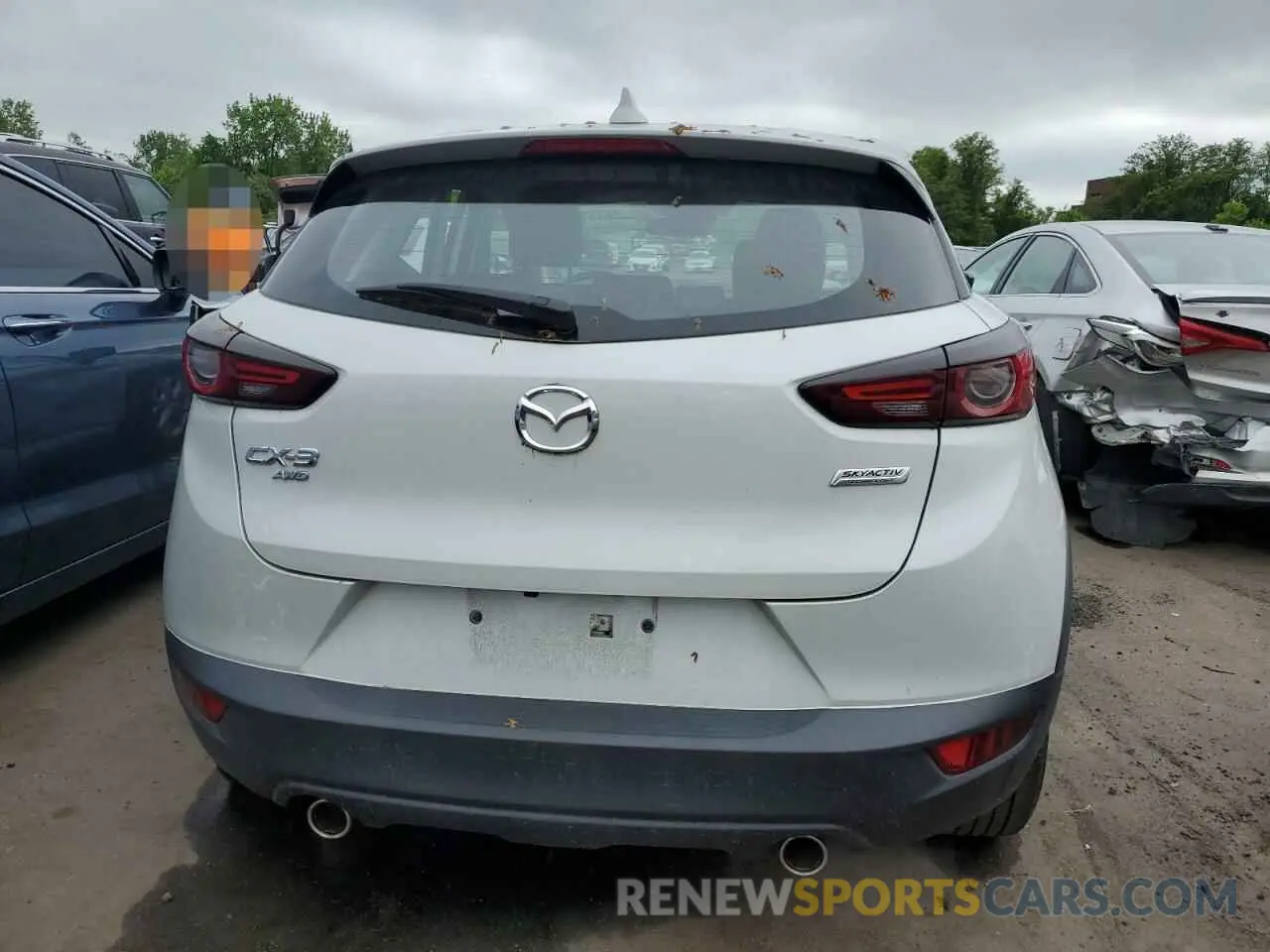 6 fotografías del automóvil dañado JM1DKFB75L1474078 MAZDA CX-3 2020