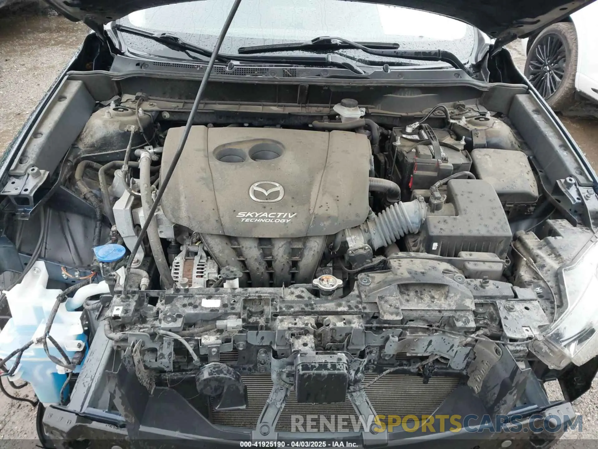 10 fotografías del automóvil dañado JM1DKFB78L1473491 MAZDA CX-3 2020