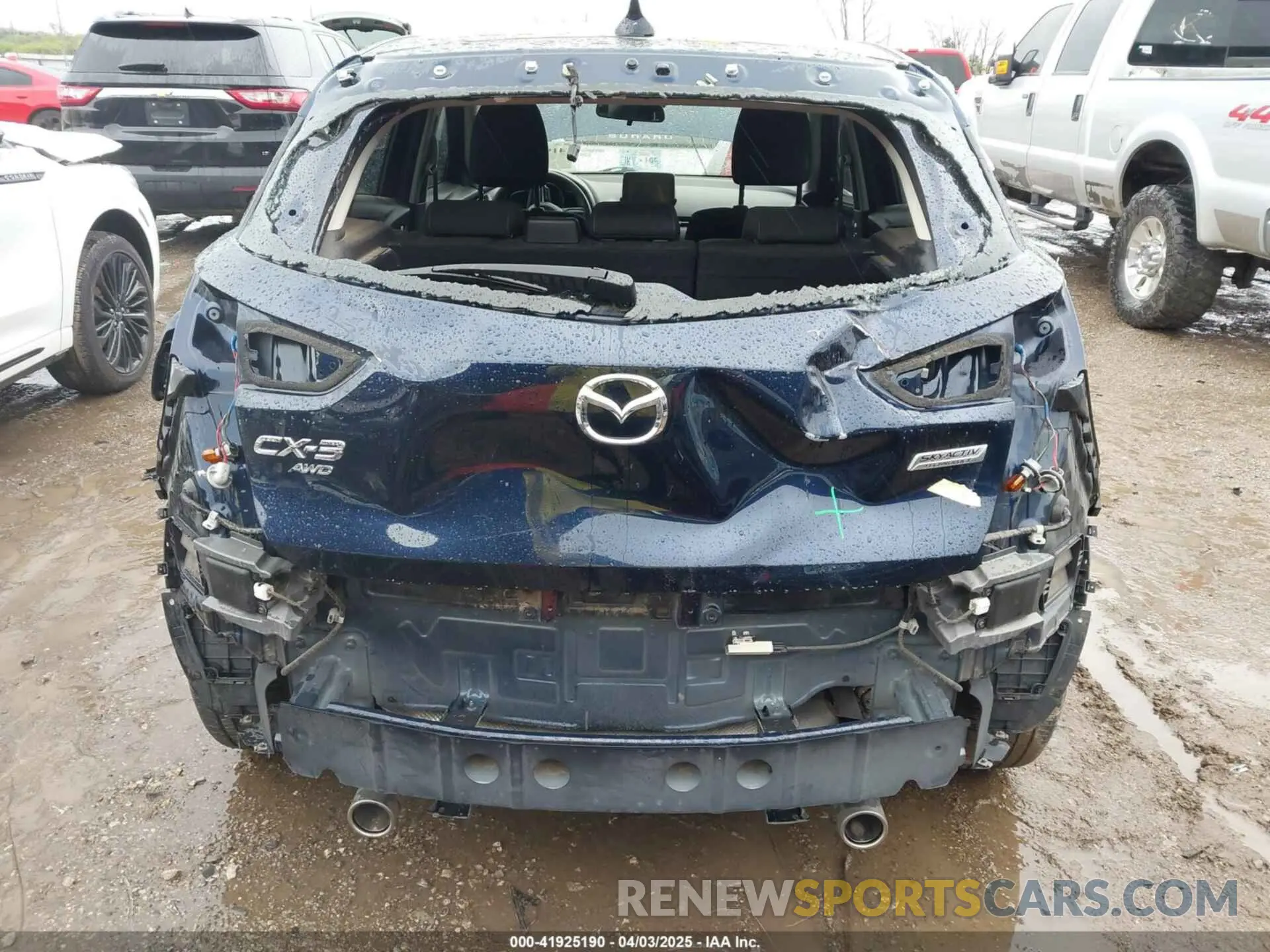 6 fotografías del automóvil dañado JM1DKFB78L1473491 MAZDA CX-3 2020