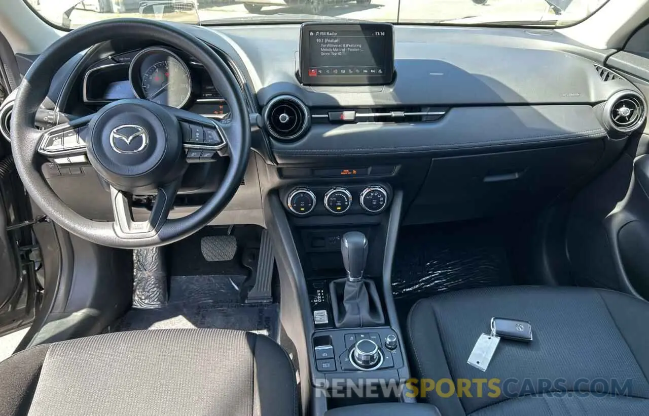 9 fotografías del automóvil dañado JM1DKDB72M1505132 MAZDA CX-3 2021