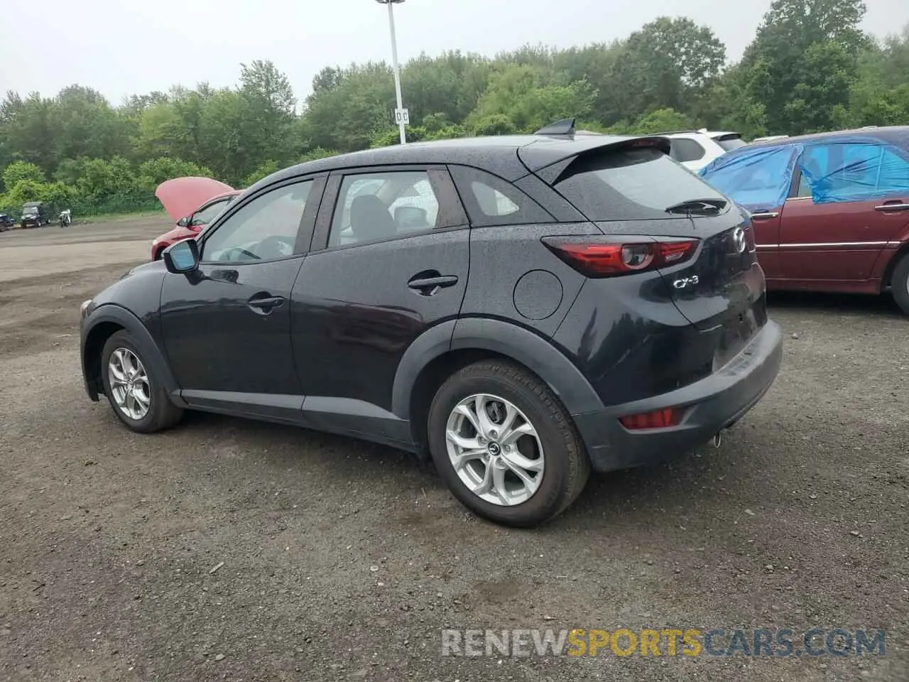 2 fotografías del automóvil dañado JM1DKDB72M1506040 MAZDA CX-3 2021