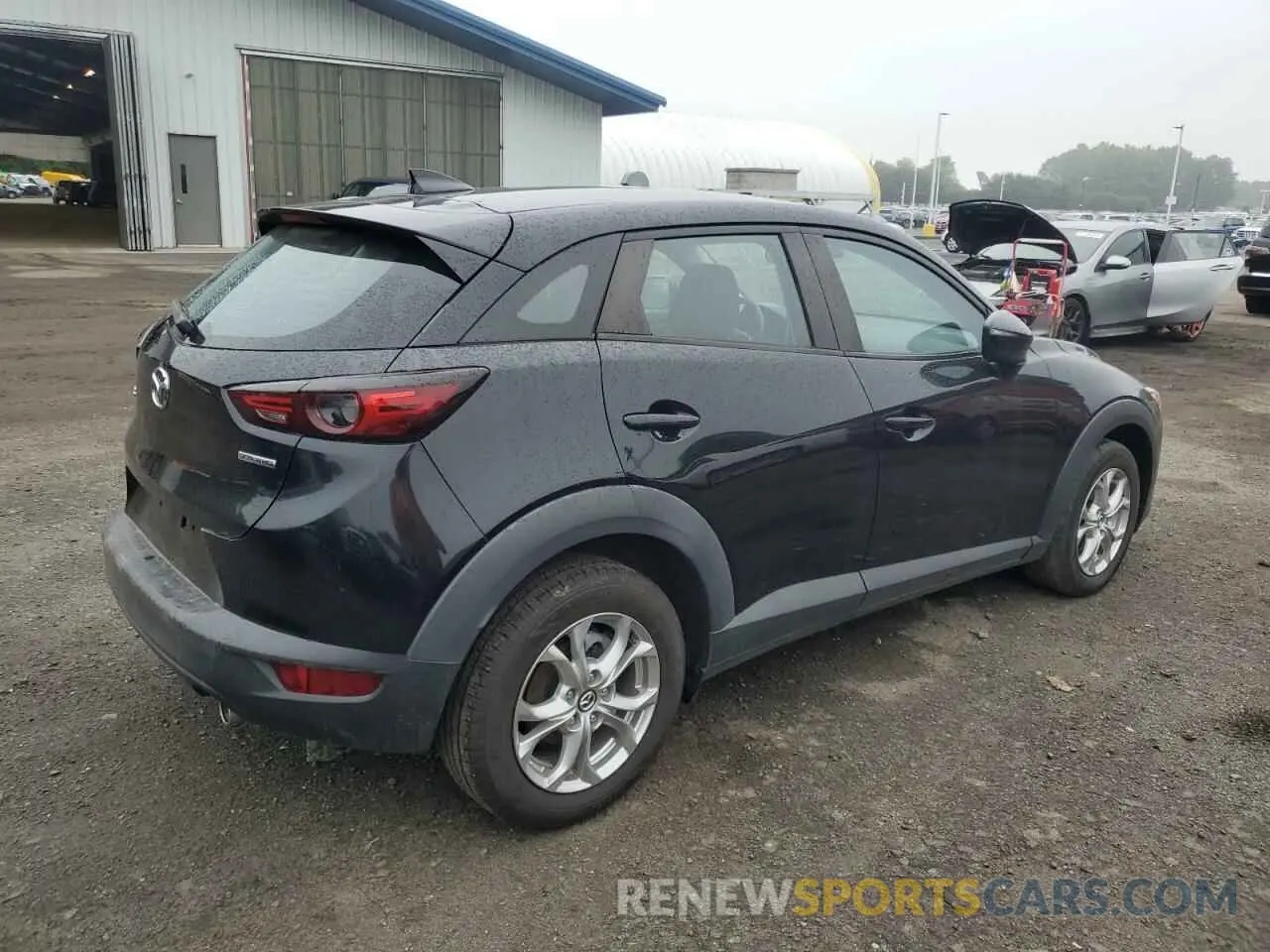 3 fotografías del automóvil dañado JM1DKDB72M1506040 MAZDA CX-3 2021
