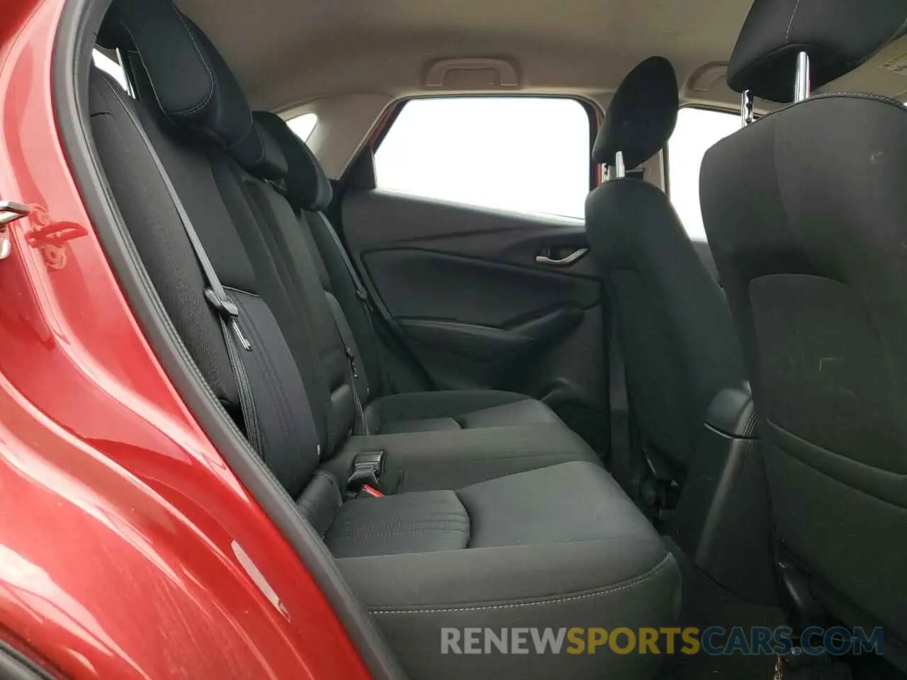 11 fotografías del automóvil dañado JM1DKDB73M1516740 MAZDA CX-3 2021