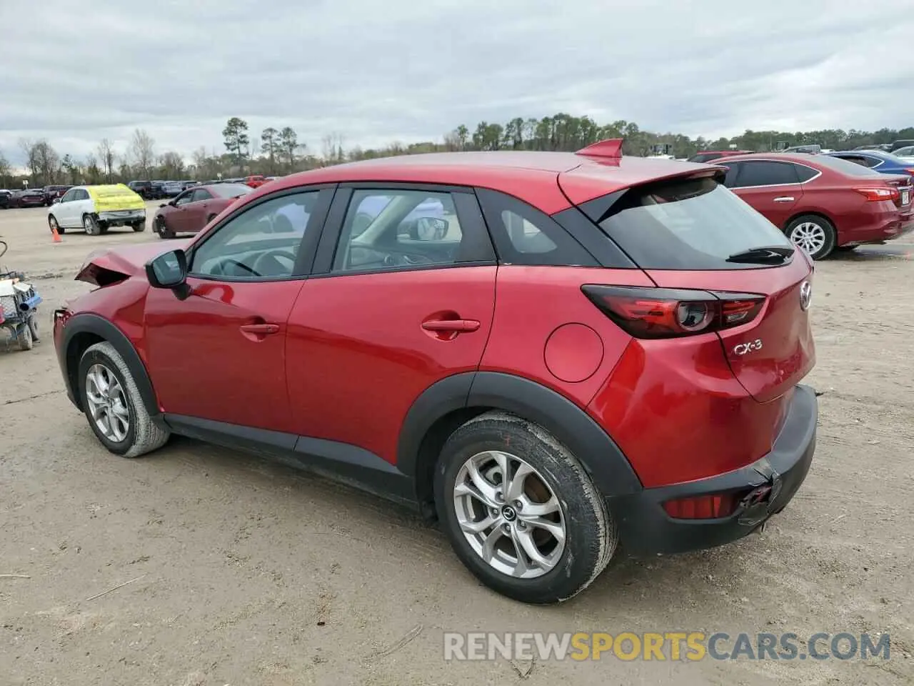 2 fotografías del automóvil dañado JM1DKDB73M1516740 MAZDA CX-3 2021