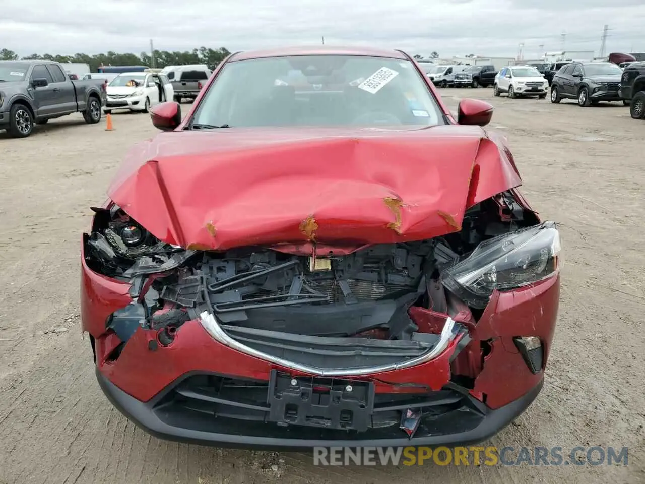 5 fotografías del automóvil dañado JM1DKDB73M1516740 MAZDA CX-3 2021