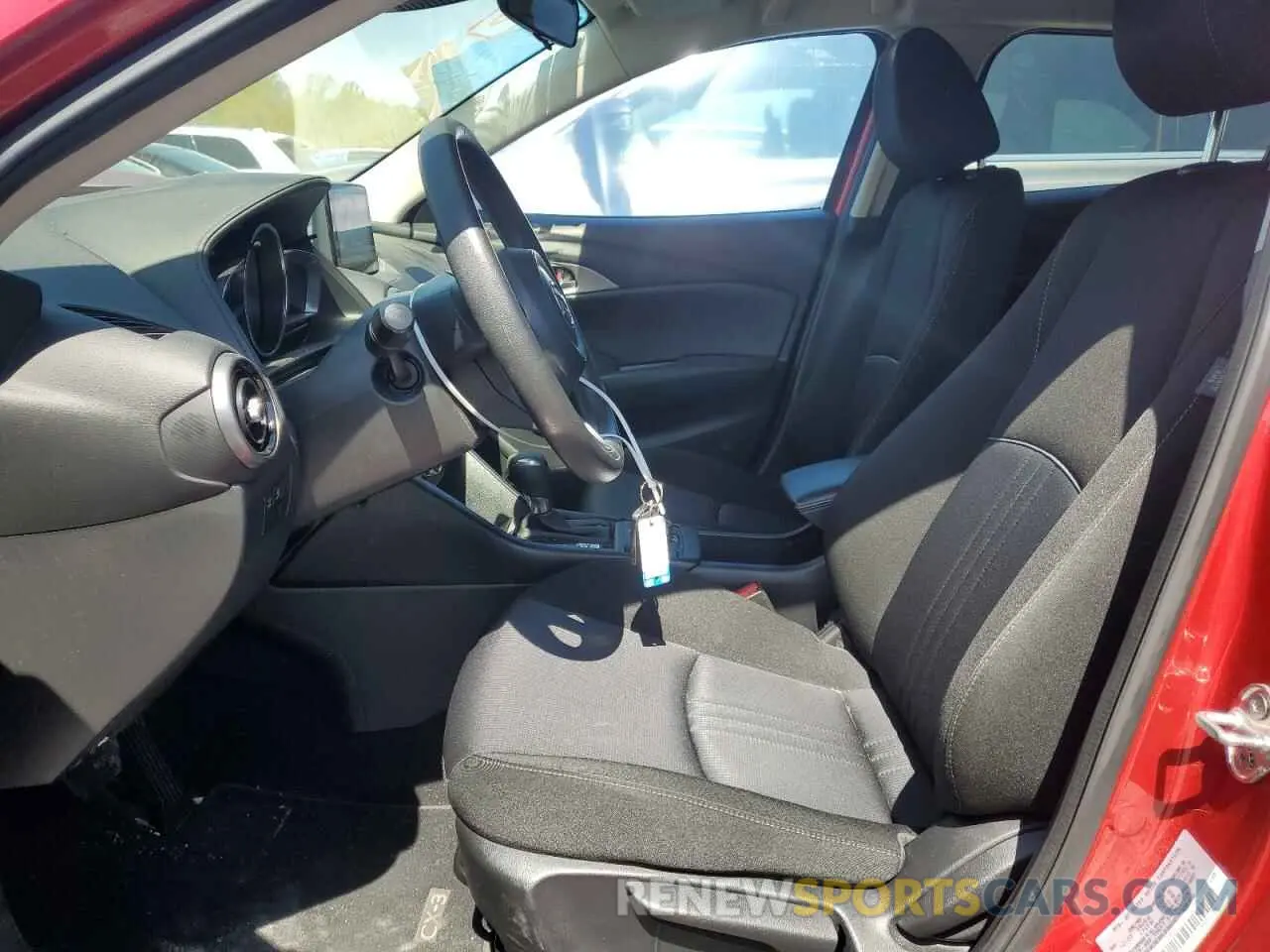 7 fotografías del automóvil dañado JM1DKDB78M1510092 MAZDA CX-3 2021