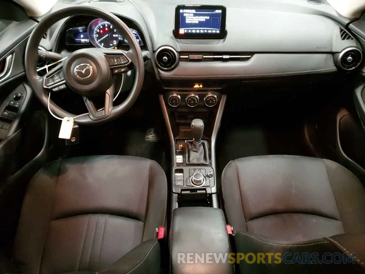 8 fotografías del automóvil dañado JM1DKFB79M1517662 MAZDA CX-3 2021