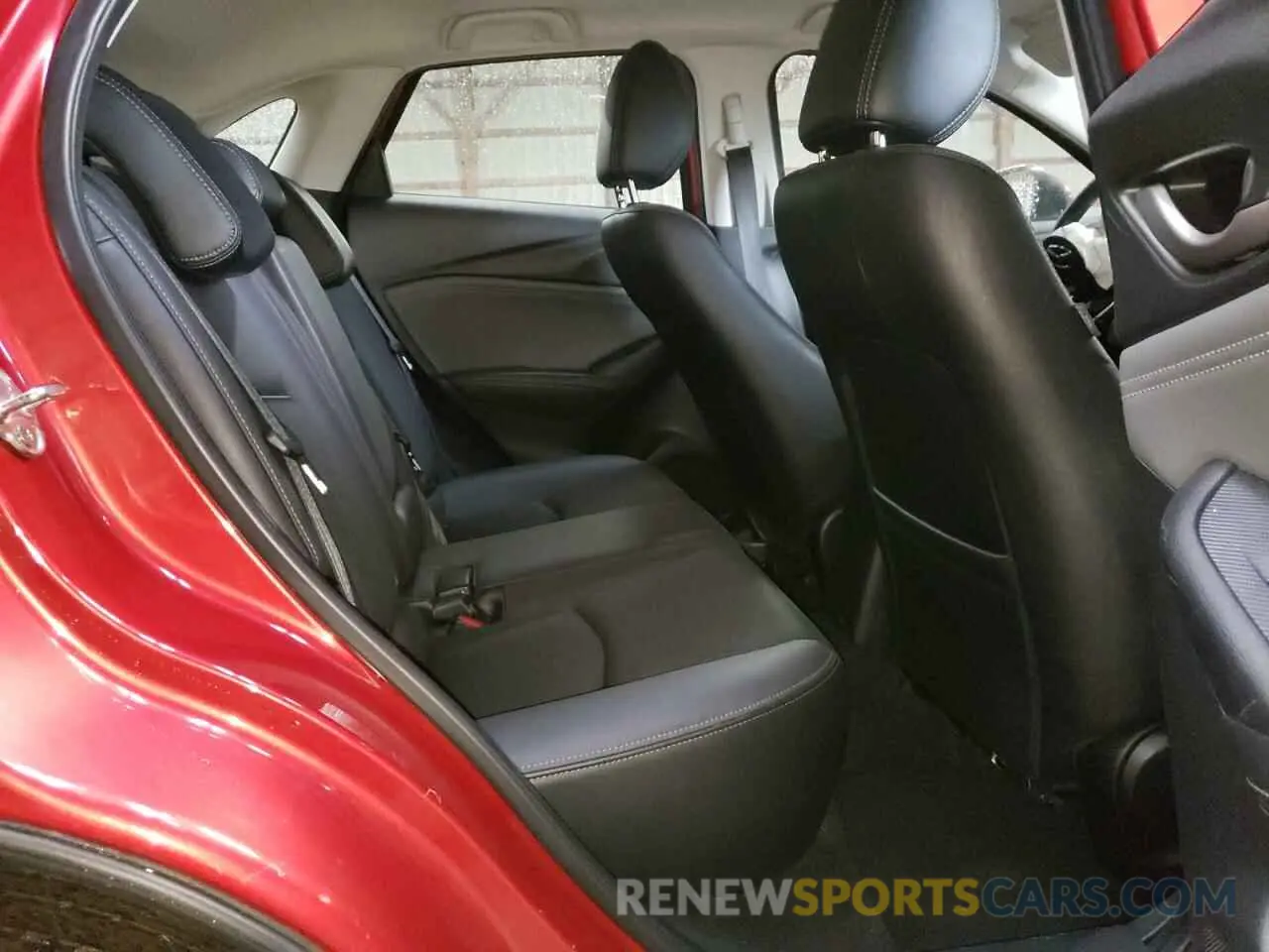 11 fotografías del automóvil dañado JM1DKFC79M1511245 MAZDA CX-3 2021