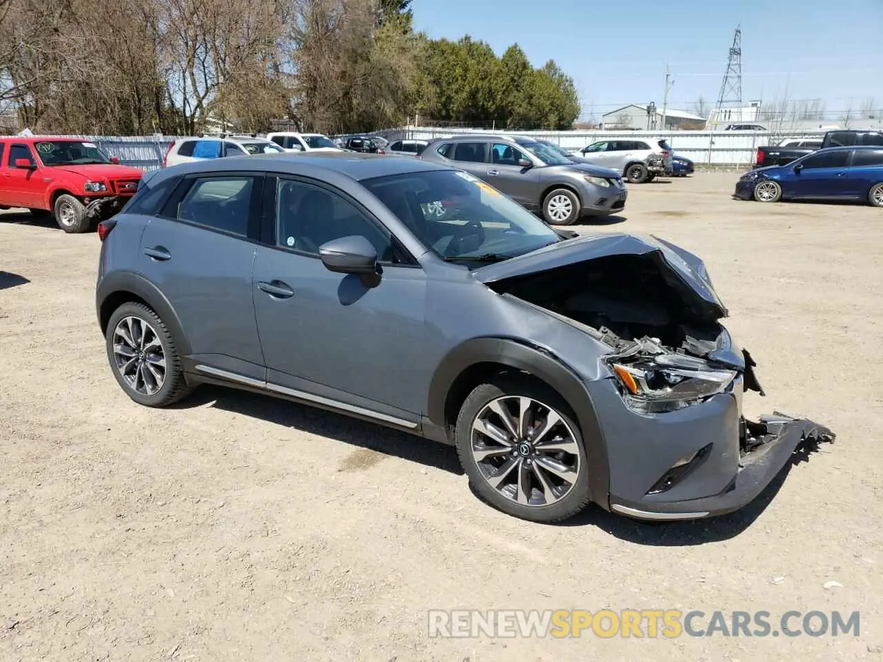 4 fotografías del automóvil dañado JM1DKFD70M1512475 MAZDA CX-3 2021