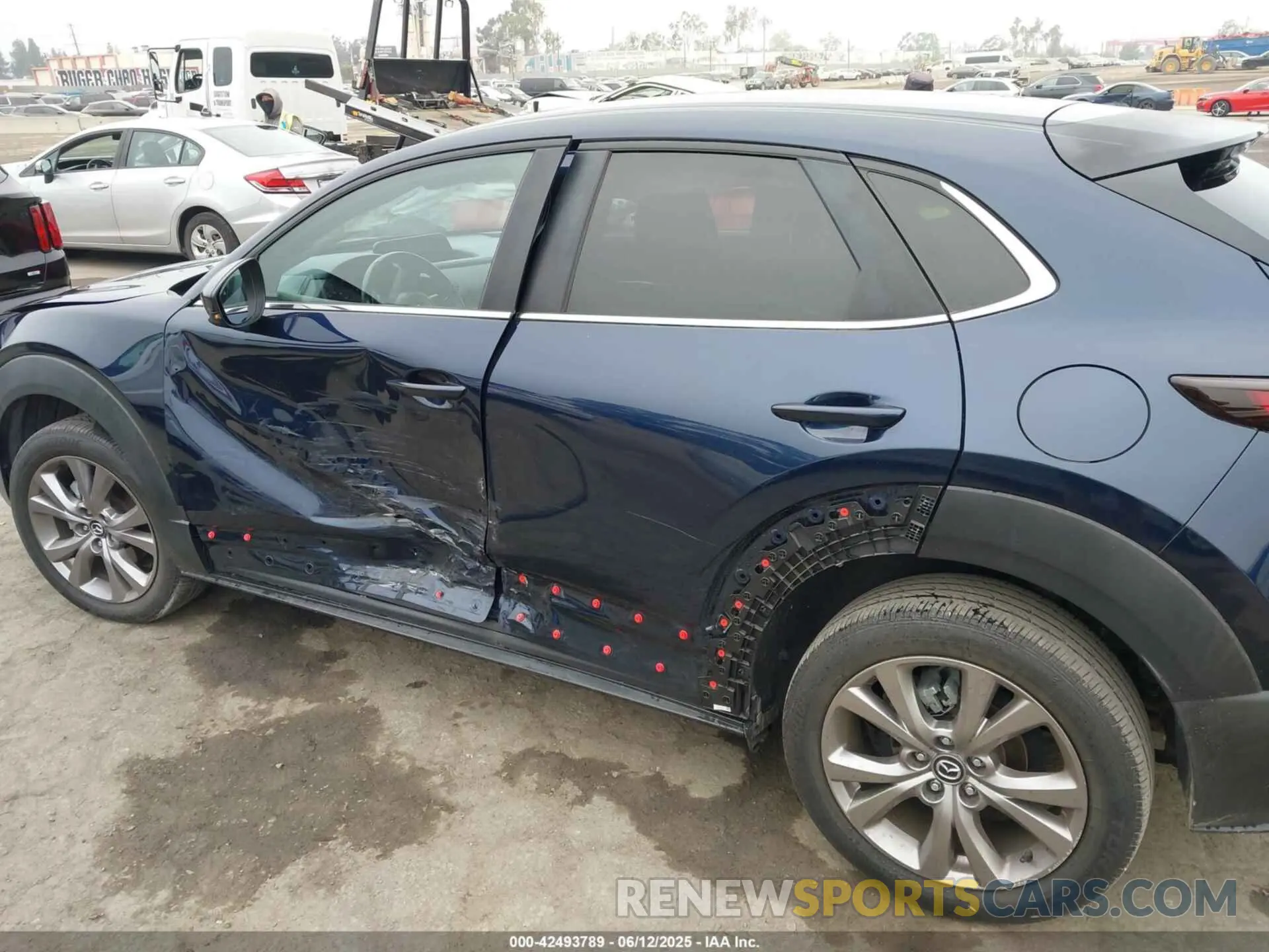 6 fotografías del automóvil dañado 3MVDMACL0LM124223 MAZDA CX-30 2020