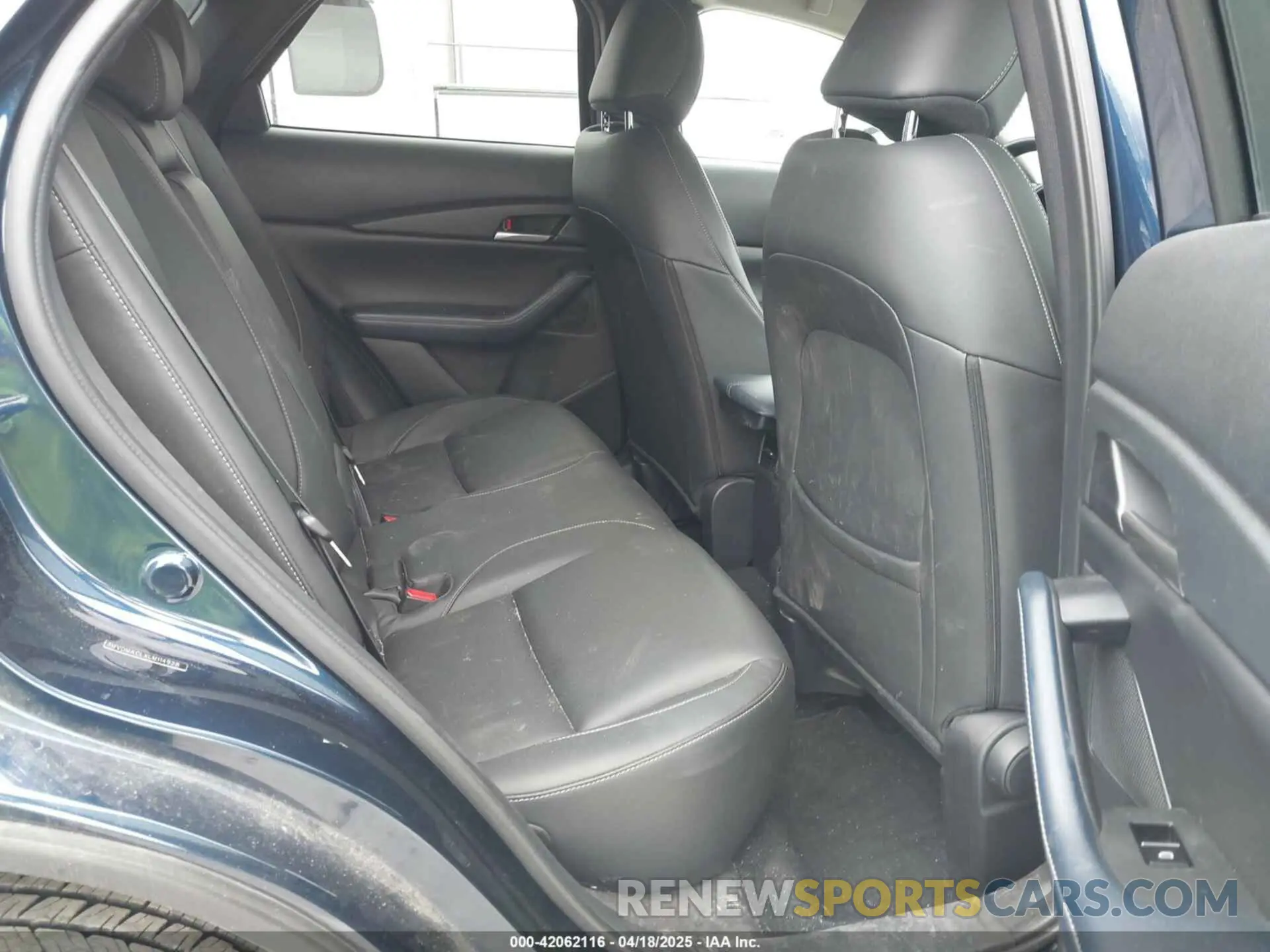 8 fotografías del automóvil dañado 3MVDMACLXLM114928 MAZDA CX-30 2020