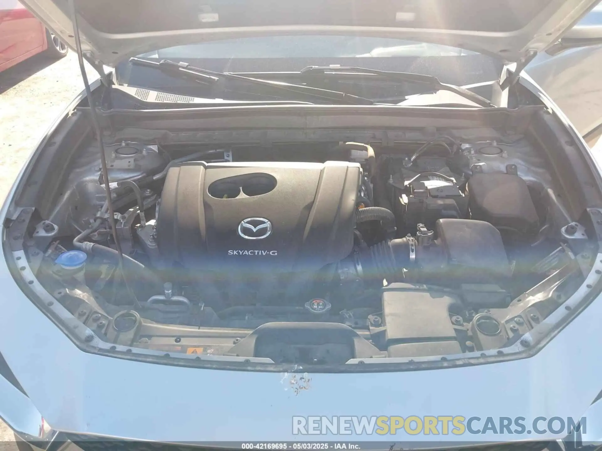 10 fotografías del automóvil dañado 3MVDMBBL0LM122463 MAZDA CX-30 2020