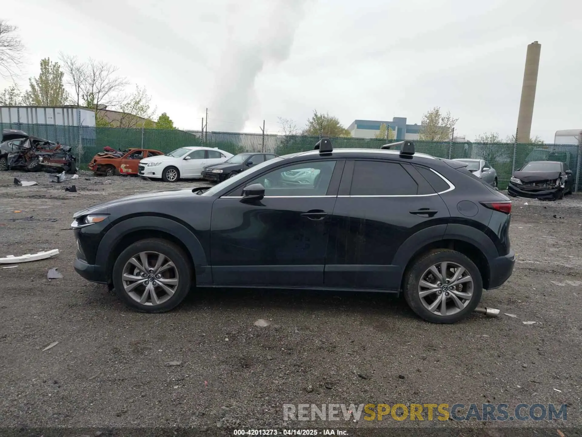 14 fotografías del automóvil dañado 3MVDMBCLXLM105748 MAZDA CX-30 2020