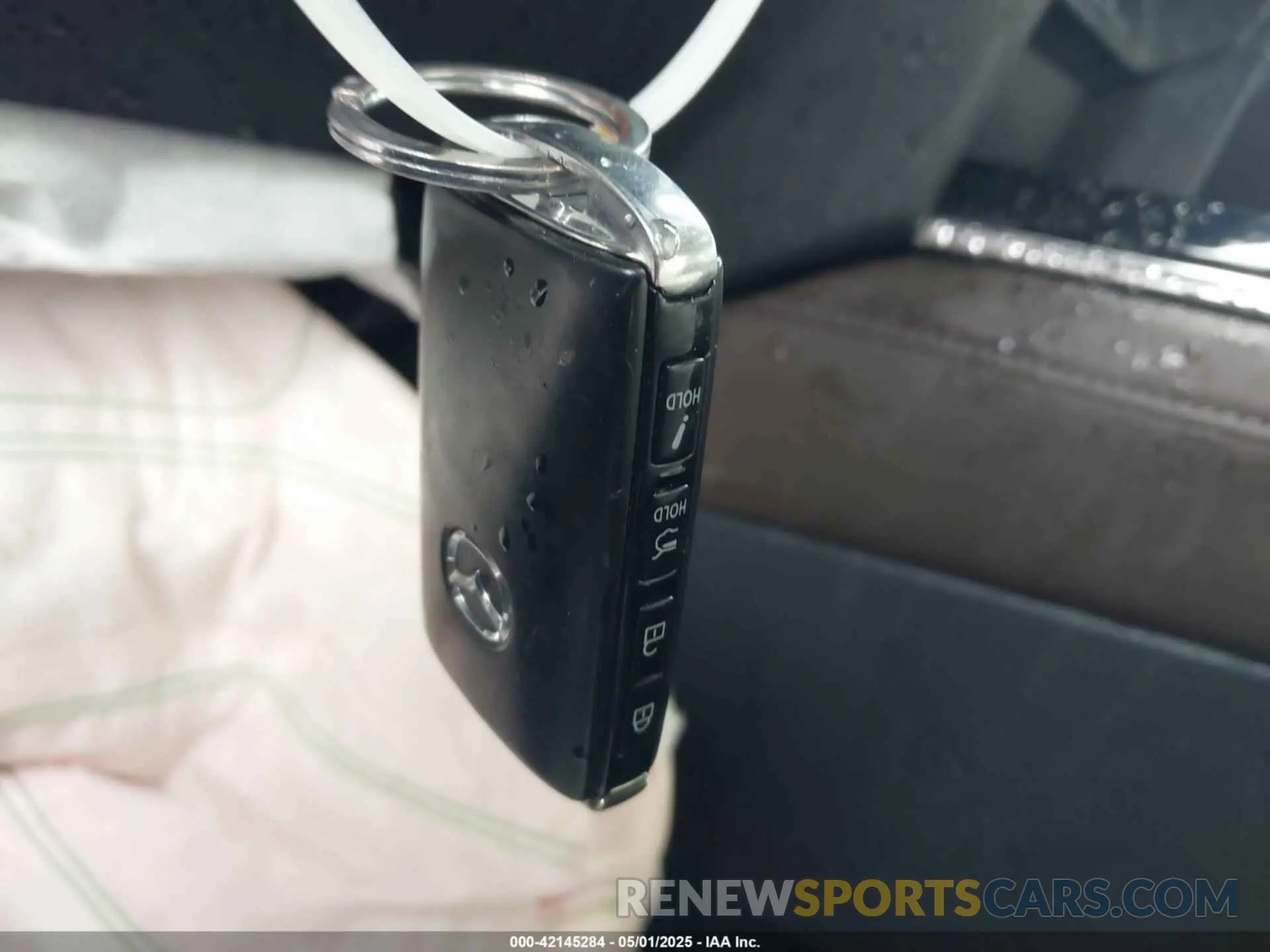 11 fotografías del automóvil dañado 3MVDMBEM1LM121942 MAZDA CX-30 2020