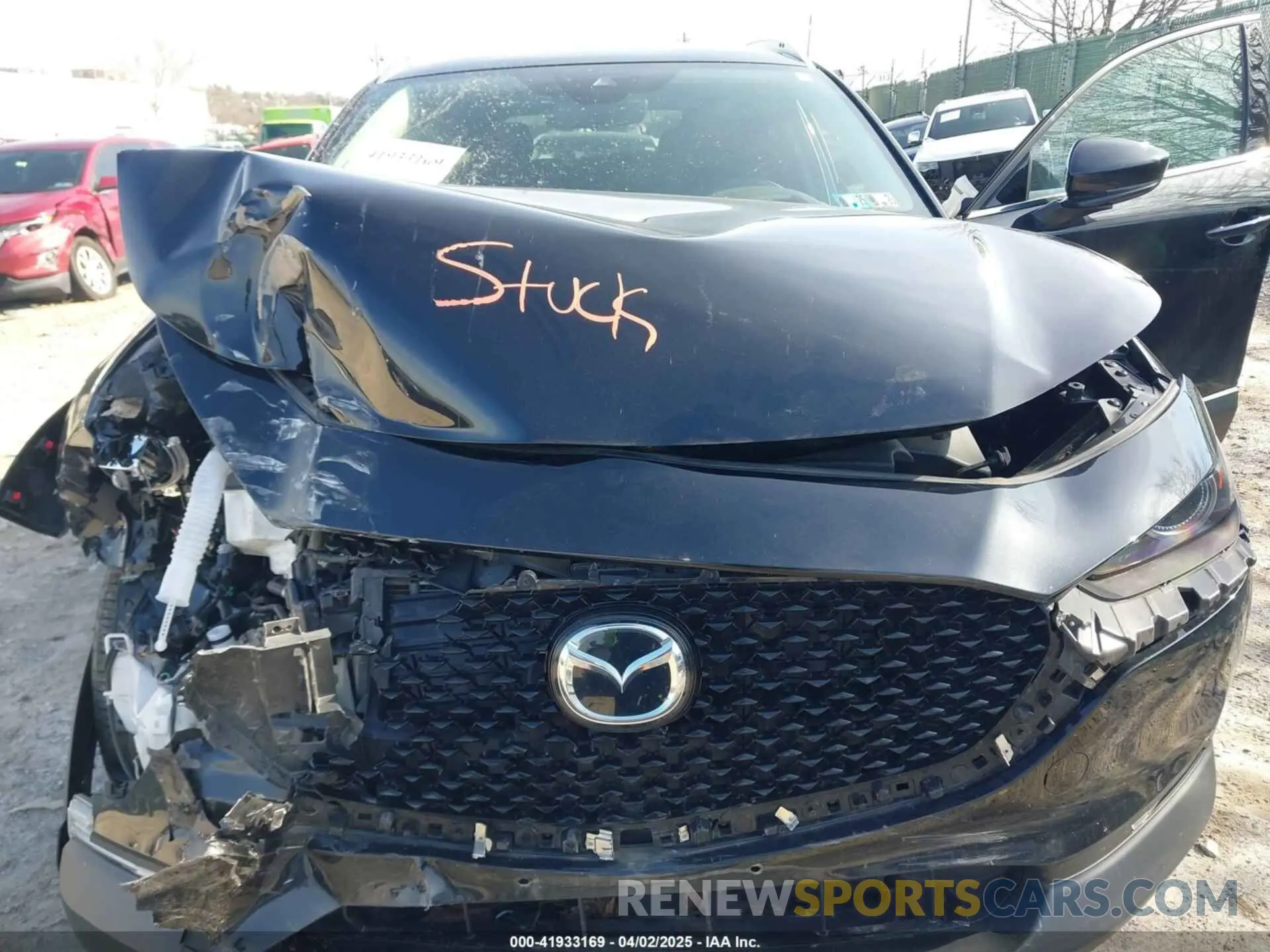10 fotografías del automóvil dañado 3MVDMBEM1LM128325 MAZDA CX-30 2020